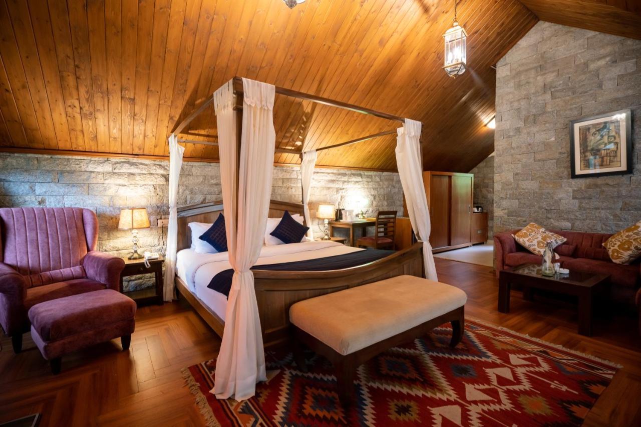 Larisa Resort Manali Exterior photo