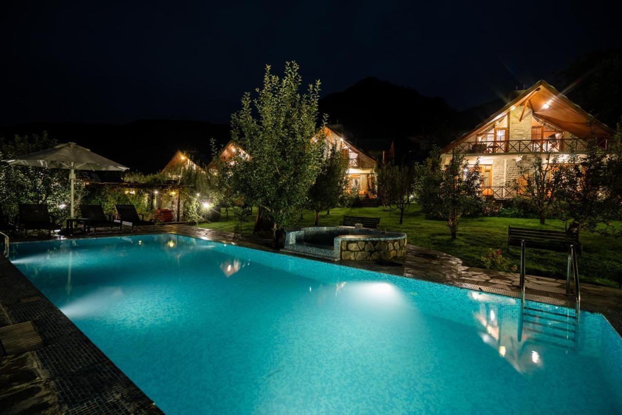 Larisa Resort Manali Exterior photo