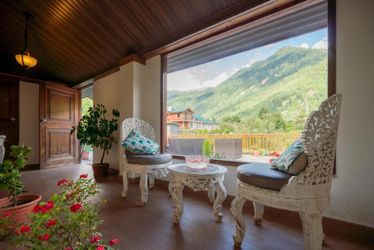 Larisa Resort Manali Exterior photo