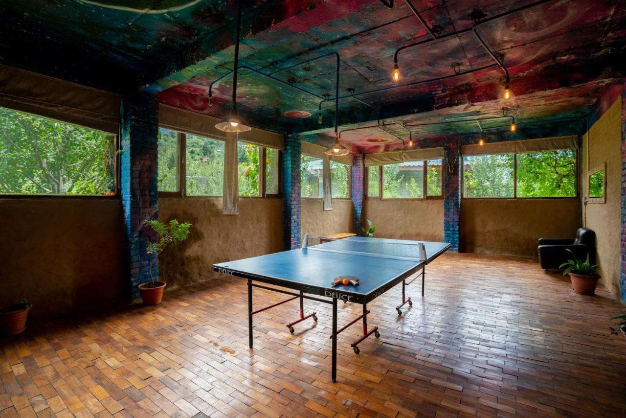 Larisa Resort Manali Exterior photo