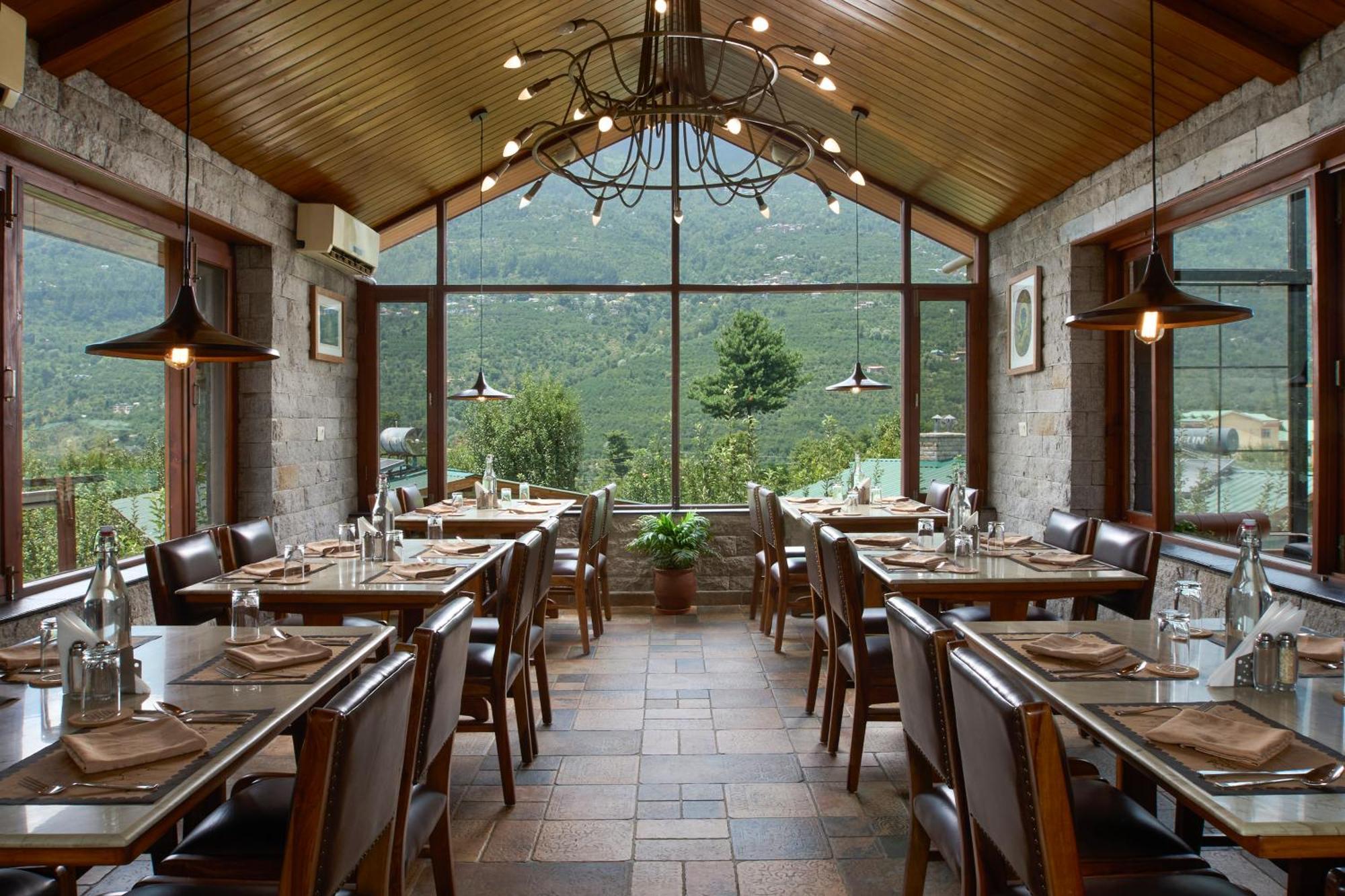 Larisa Resort Manali Exterior photo